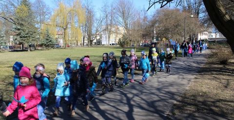 Światowy Dzień Autyzmu w Hajnówce - pochód